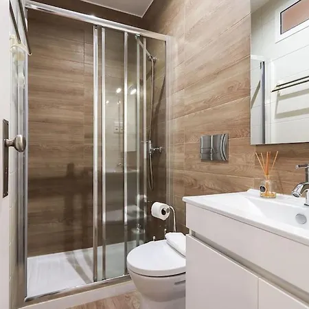 شقة Portucale ! Campo Ourique Design W/ Balcony